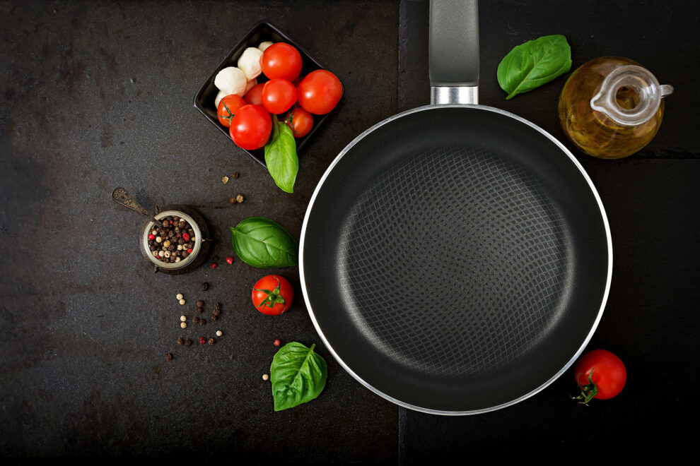 Flonal Cookware - Made in Italy - Do you want to try a new recipe? 🍳  #flonal #cookware #madeinitaly #nonstick #recipe #natural #italian #cooking  #cucinaitaliana #cucina #ricette #ambiente #frankfurt