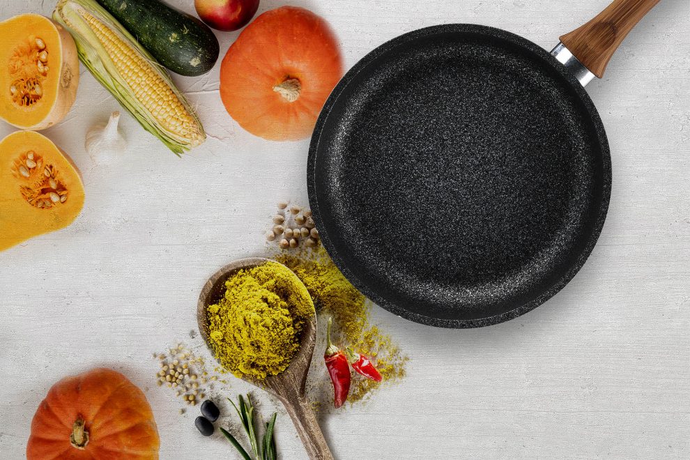 Flonal Cookware - Made in Italy - Love for Italian cookware 🇮🇹 #flonal # cookware #madeinitaly #frypan #wok #casserole #natural #cooking #nonstick  #aluminium #italiancooking #food #cucina #cucinaitaliana